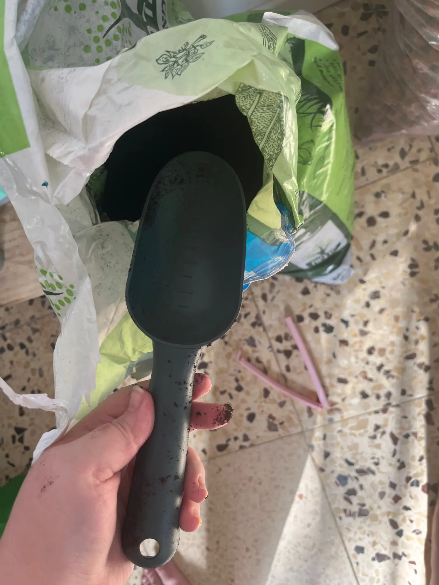כף גינון ירוקה ונוחה - לשתילה, עידור ותחזוקה מושלמת של העציצים שלך photo review